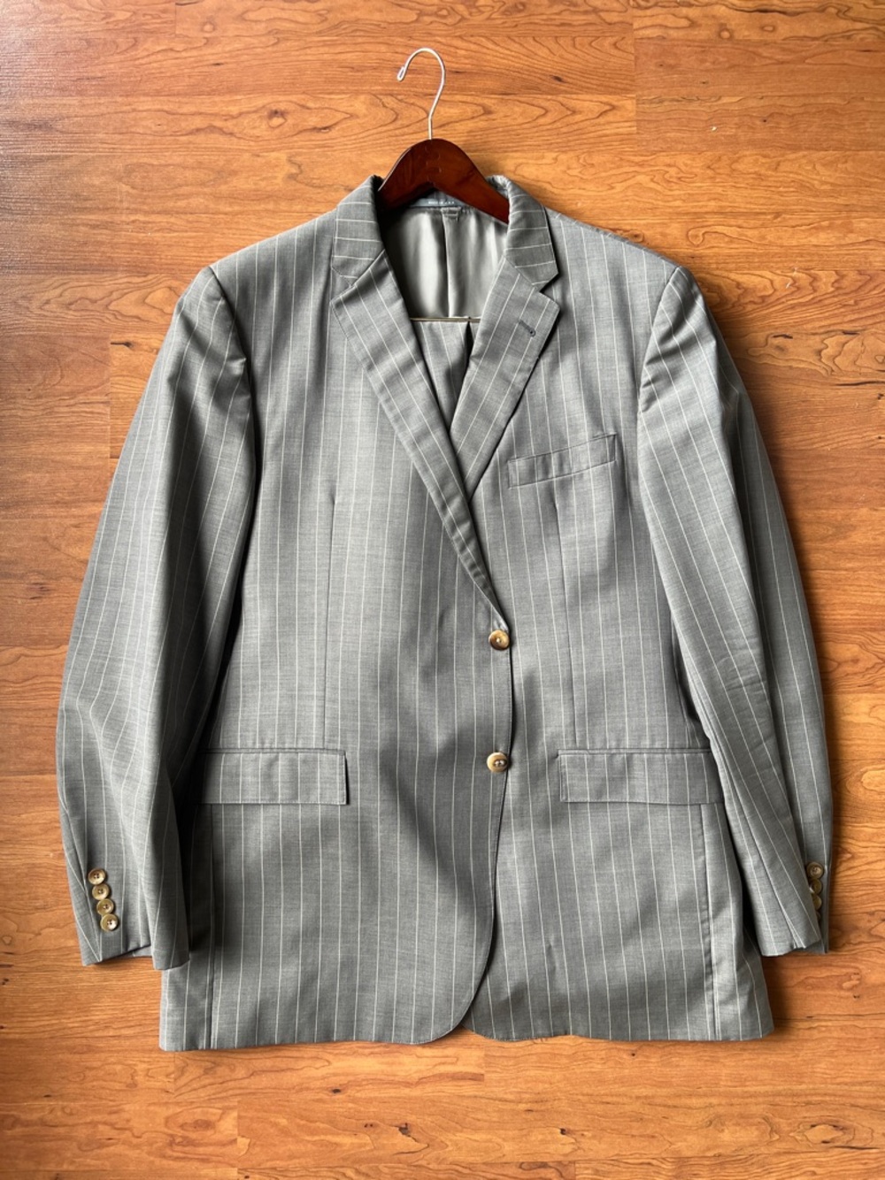 Hickey Freeman Gray Pinstripe Two-Button Blazer